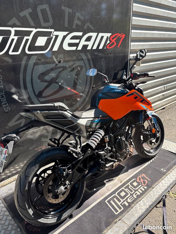 KTM 125 DUKE 2024